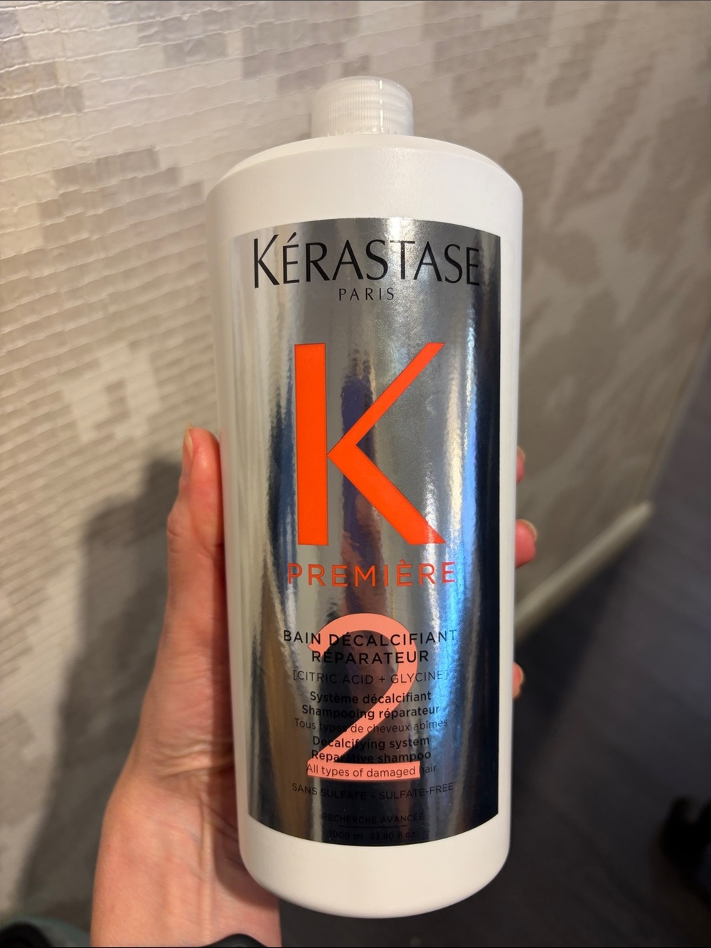 Première Repairing Bain - White & Silver Bottle with Orange Accent